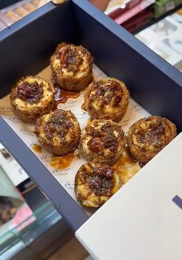 [2202378] تشيز ميني بيكان لولي سويت