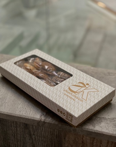 [1200251] فتيت عادي الخيال بوكس صغير