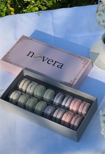 ماكرون نوفيرا 