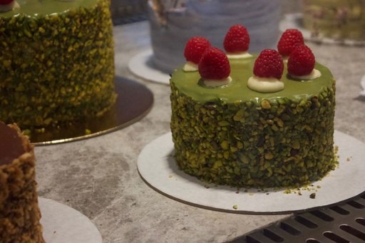 [1700342] ميني نيكد كيك بستاشيو (ح)